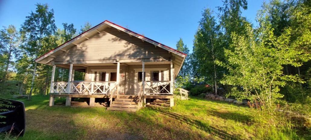Pulla Karvisen Maatilamatkailussa Ruokola Exteriér fotografie